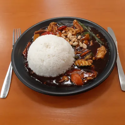 Курица терияки с рисом и брокколи